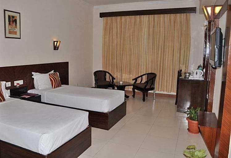 Hotel Rudra Continental Rudrapur Dış mekan fotoğraf