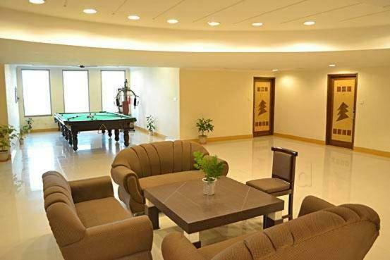Hotel Rudra Continental Rudrapur Dış mekan fotoğraf