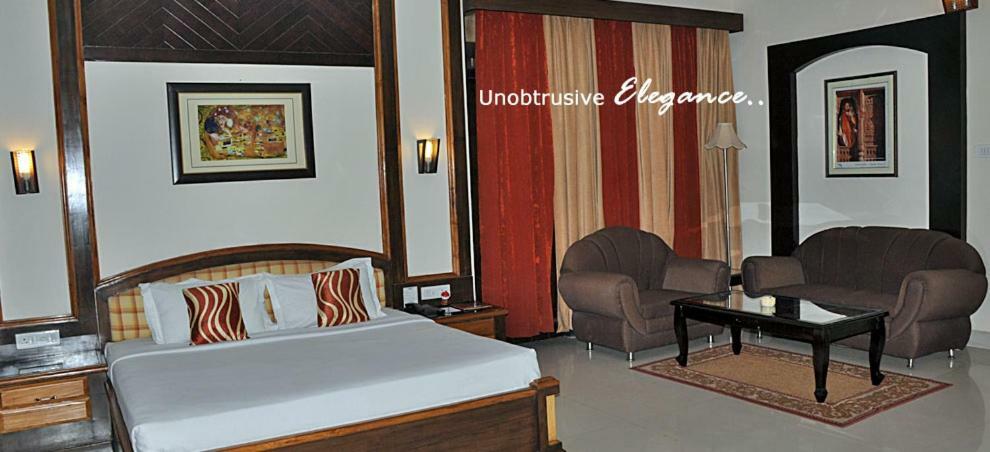 Hotel Rudra Continental Rudrapur Dış mekan fotoğraf