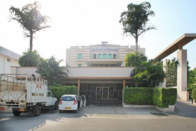 Hotel Rudra Continental Rudrapur Dış mekan fotoğraf